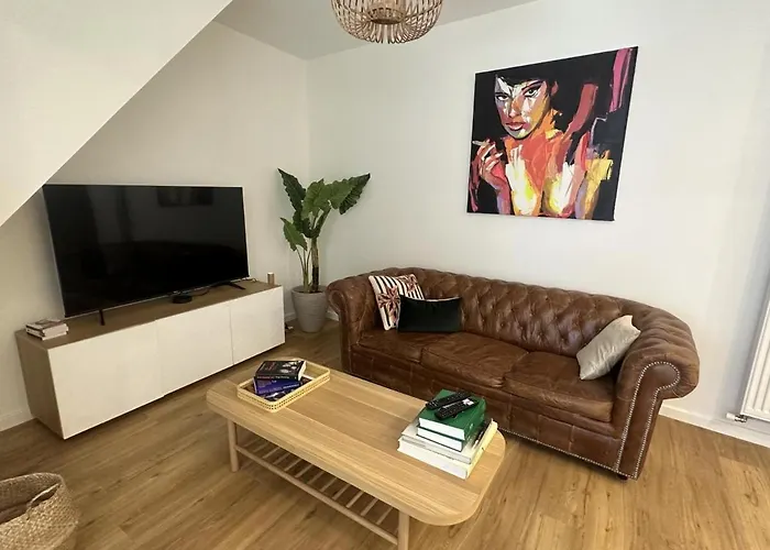 Hébergement de vacances Maison De Charme Au Centre De Moulins, Avec Jardin Et Terrasse, Confort Inclus - Fr-1-489-474 Moulins (Allier)